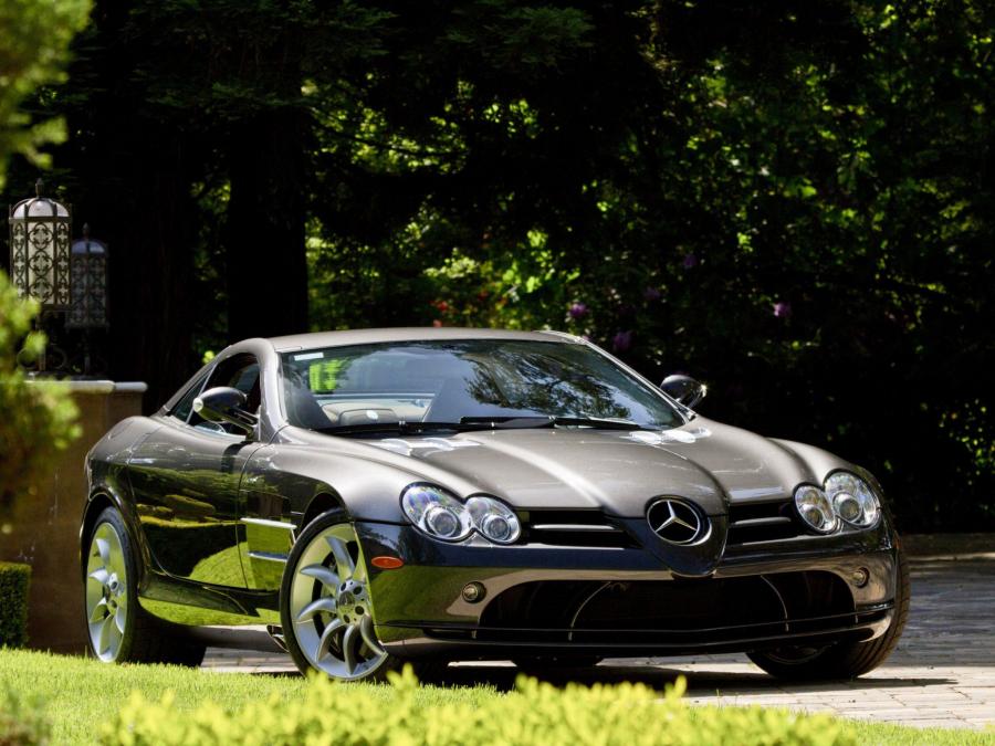  Mercedes-Benz SLR McLaren 2004 года  (US) (фото 22 из 22)